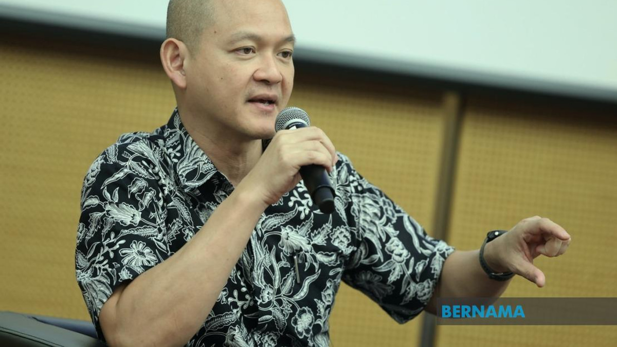 Ong Kian Ming Steps Down From DAP, Rules Out Future Political Contests