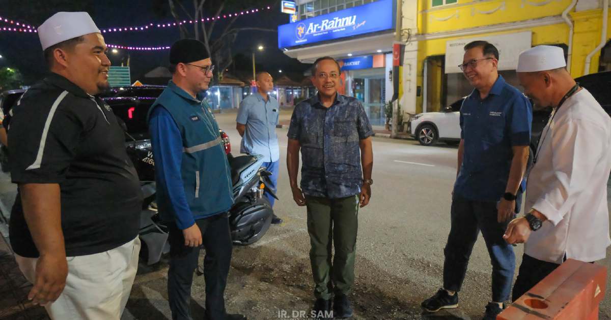 PAS-Barisan Nasional working together in Johor 'baseless rumour', says Perikatan chief