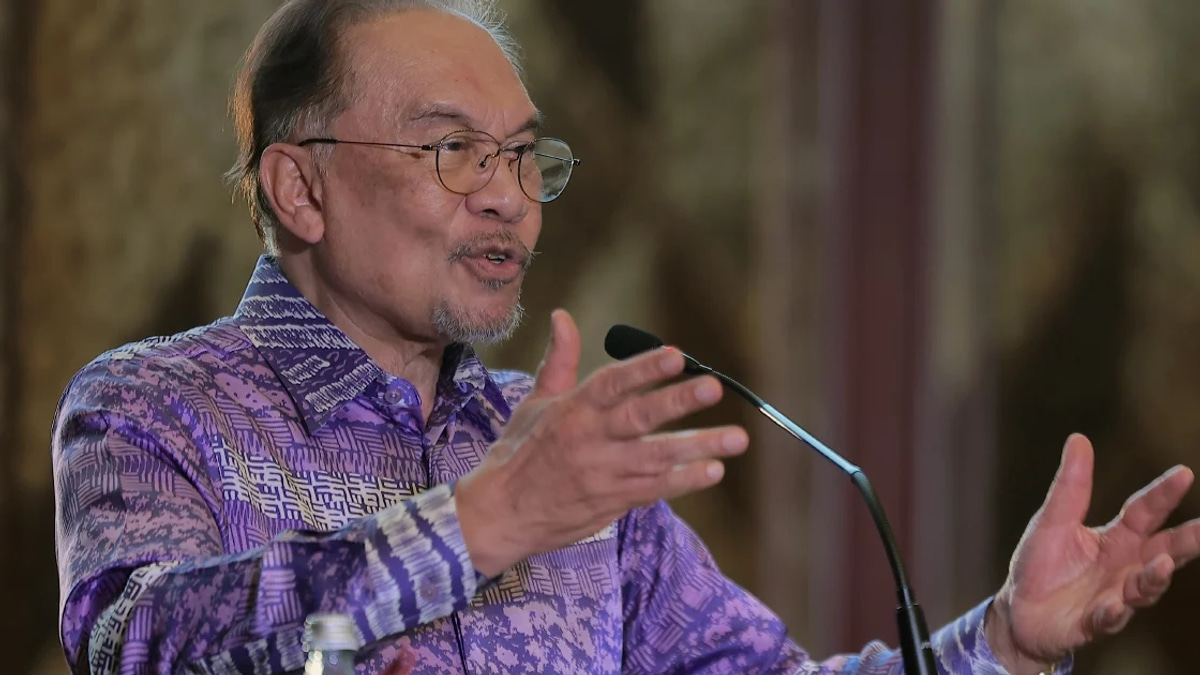 Anwar's Kazan Mission Aims to Deepen Malaysia-Russia Strategic Partnership