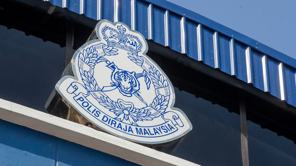 Terengganu Police Arrest Three Over Alleged Ketum Water Sales, Including 16-Year-Old