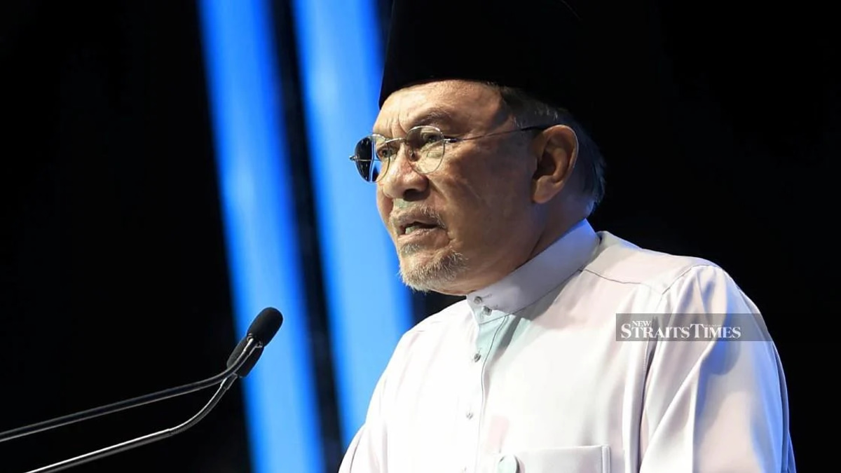 Muar District Office Dismisses Claims It Blocked PM Anwar from Using Government Complex