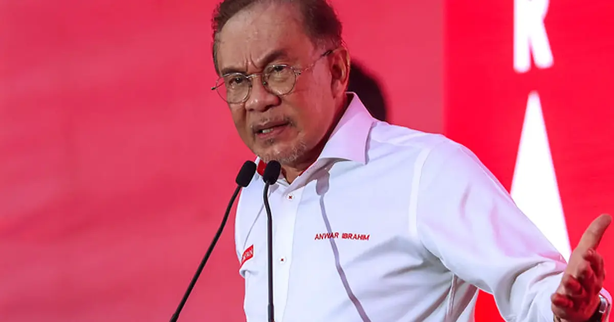 Government Must Preserve Strong Ties With Malay Rulers, Anwar Stresses
