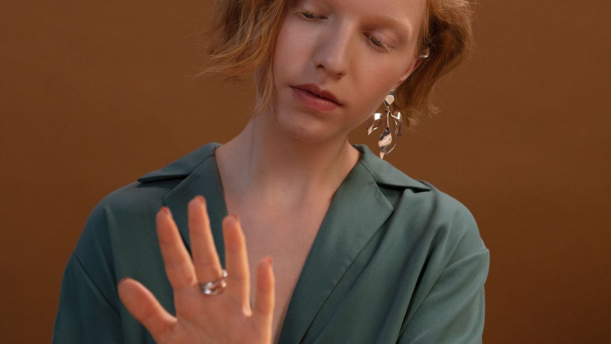 Why Wearing Your Best Jewellery Every Day Makes Fashion Sense