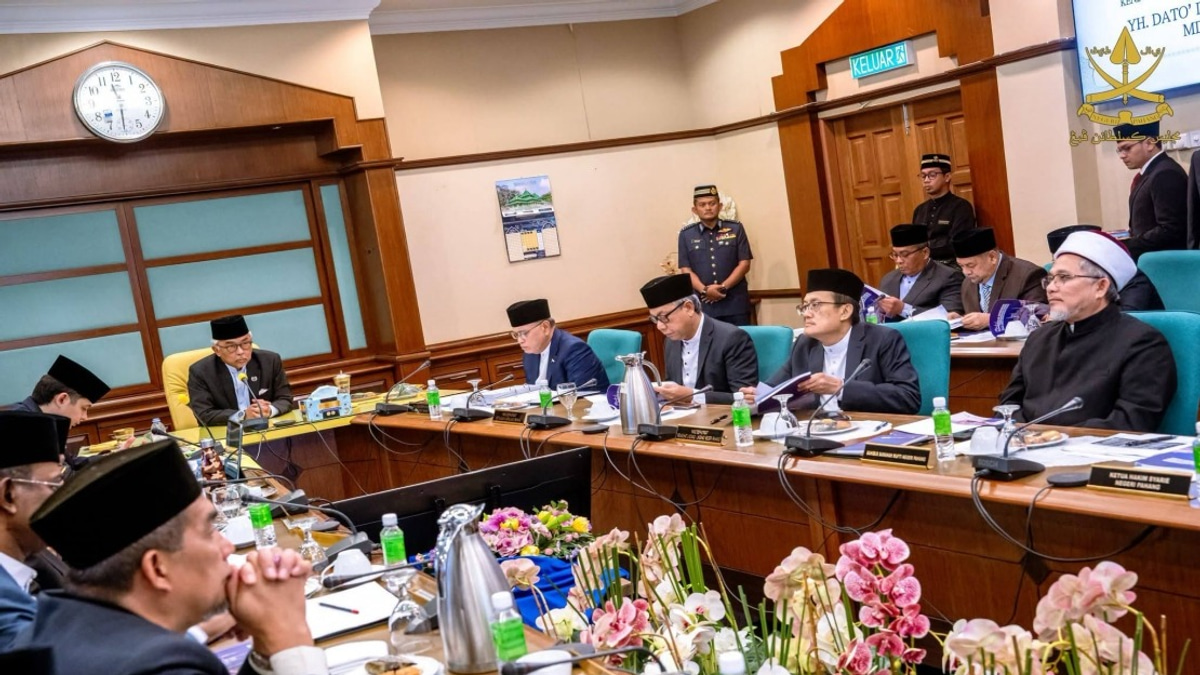 Pahang Sultan Advocates Community Service As Progressive Alternative to Traditional Syariah Sentencing