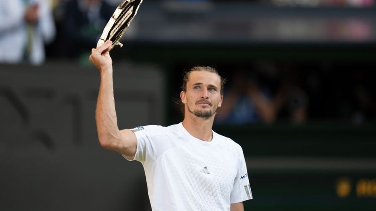 Zverev's Aggressive Blueprint: Can Bold Tennis Tactics Close the Gap to Sinner and Alcaraz?
