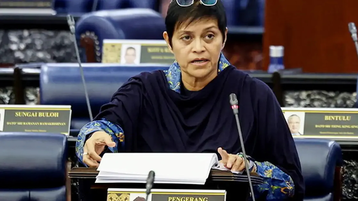 Azam Baki's Share Records Kept Confidential, Says Azalina