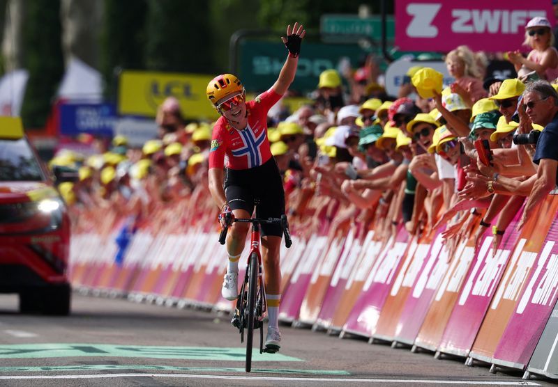 Norwegian cyclist Haugset claims historic Tour de France Femmes stage win and yellow jersey