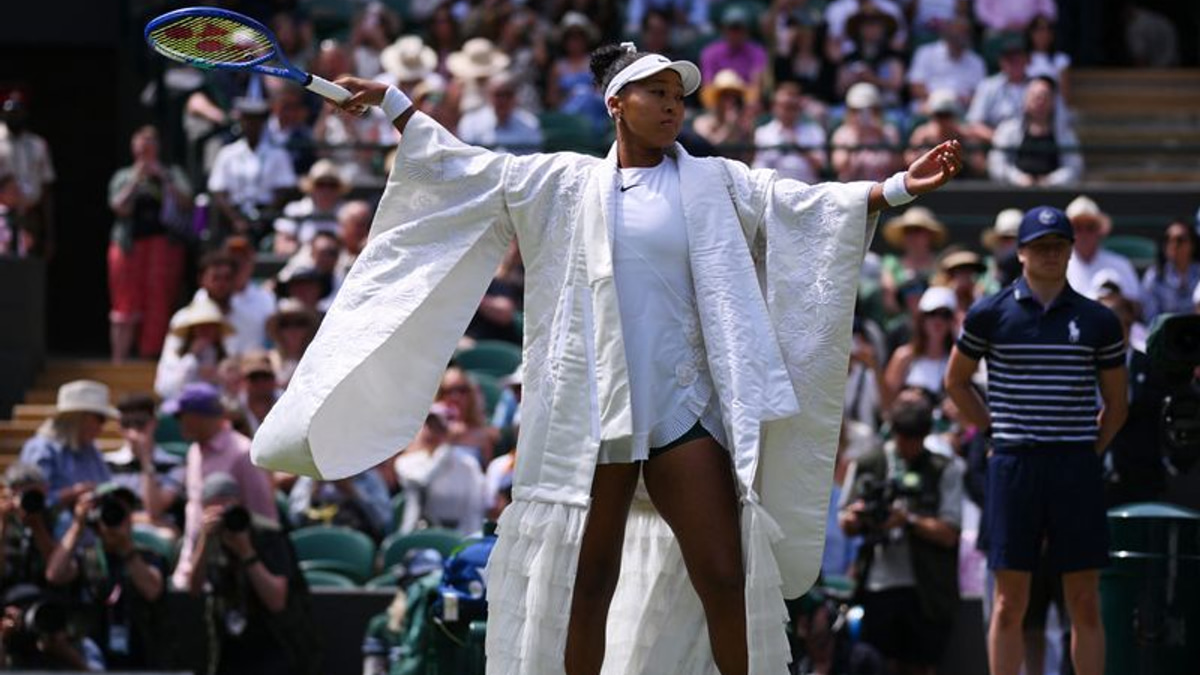Osaka's Grace and Grit Carry Her Into Wimbledon's Second Week