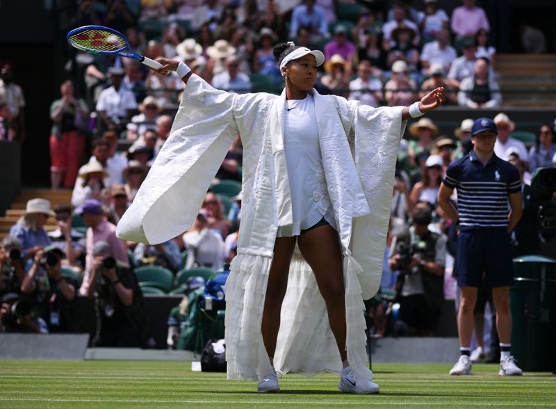 Osaka's Grace and Grit Carry Her Into Wimbledon's Second Week