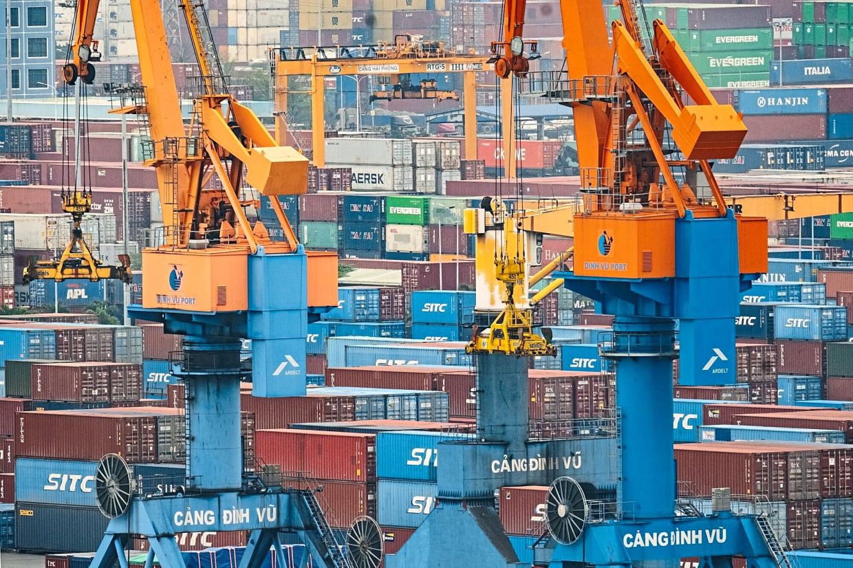 Vietnam signals openness to resolving US trade disputes as negotiations resume