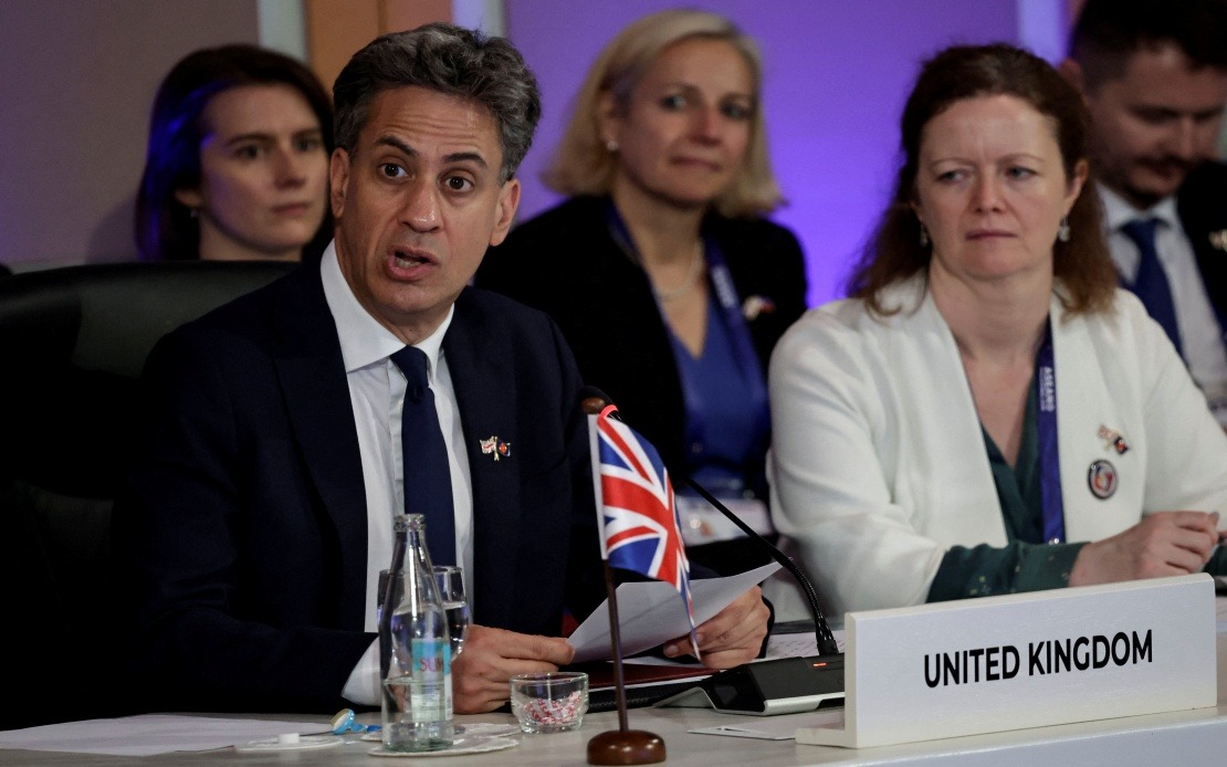 UK Foreign Secretary Ed Miliband Charts European Course With France, Spain Visit