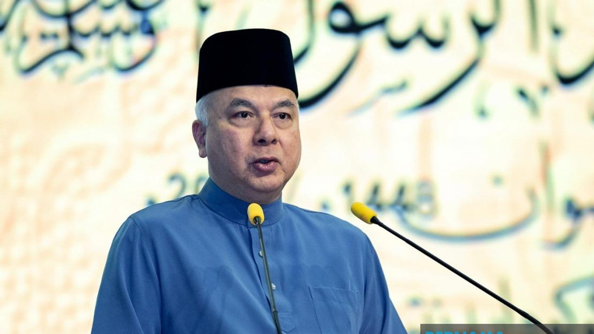 Sultan Nazrin Calls for Stronger Muslim Unity Amid Political and Social Divisions