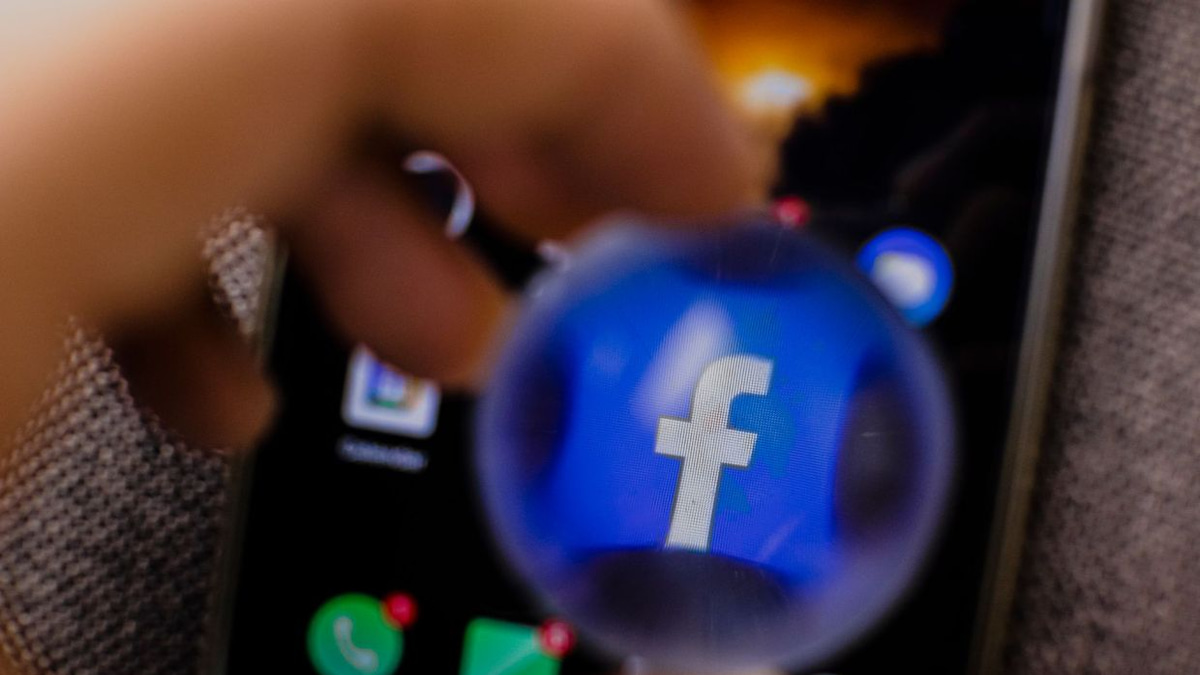 Meta's Chinese Ad Partner Flooded Facebook and Instagram with AI 'Nudify' App Advertisements