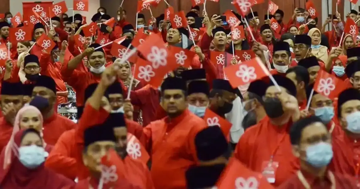 Bersatu's Coalition Standing Increasingly Untenable, Claims PAS Official