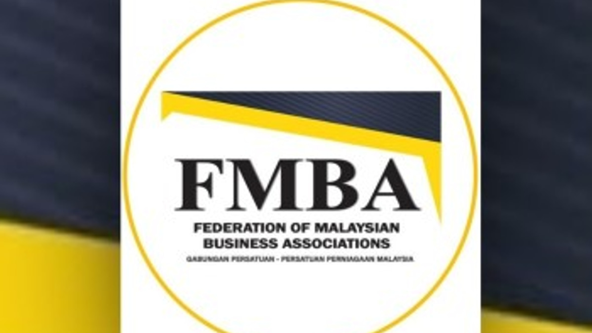 PM Anwar's Fast-Track Foreign Worker Directive Signals Government Responsiveness to Business Pleas