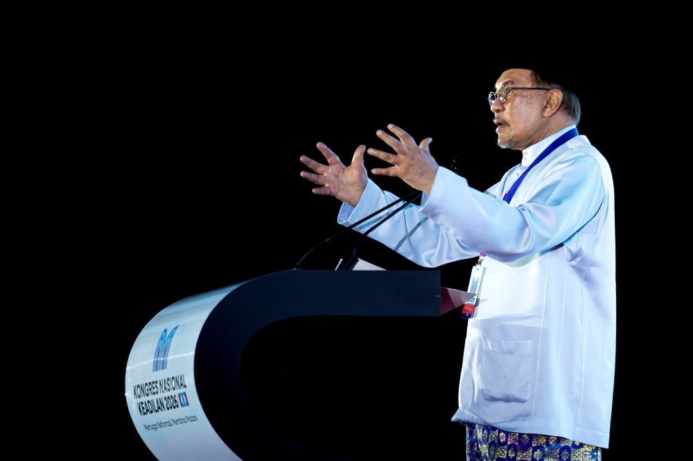 Anwar Flags Significant Policy Shifts Ahead of 2027 Budget, Unveiling Starts Monday
