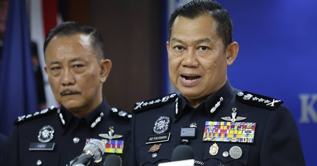 Johor Closes 19 Roads for Nomination Day as Election Campaign Begins